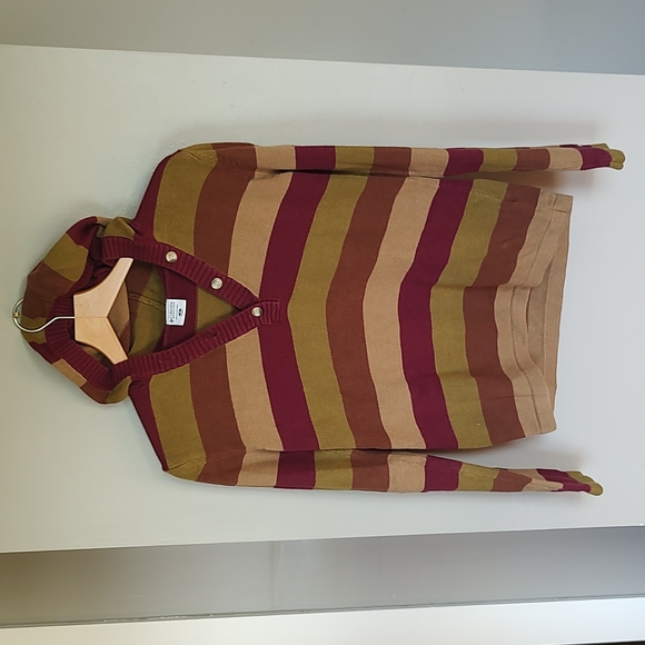 Columbia Sweaters - 🔥HP🔥Columbia Striped 3 button Hoodie cotton Sweater size medium